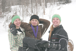 Despite ugly conditions, both alpine ski teams crack top five