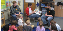 CLHS students read to TF&#8200;Elementary kids
