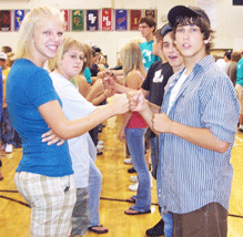 Link Crew now forming for 2009-10 school year