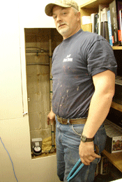 Lindstrom meter change out off to a good start, installation continues through June; appts accepted 