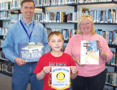 Rotary donates books to CL schools