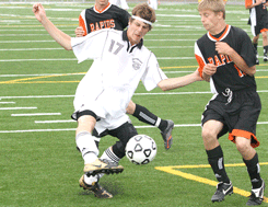 Without Grand, Vikings storm back for opening win