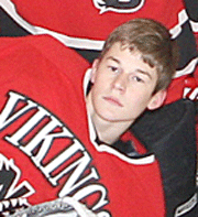 Miska brothers help Vikes&#8200;to two wins