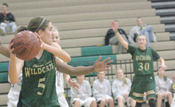 Back-to-back double double's from Tinjum and Ristow can't stop losses
