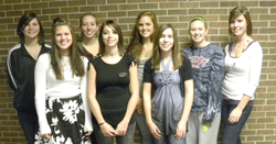 Vikings tennis announces awards