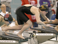 'Cats finish 13th, B. Lee finishes career with four medals