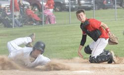 Wild walk-off win for Wildcats ends Vikes season