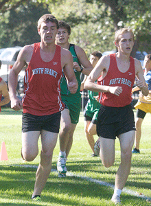 Vikes sweep their own cross country invite