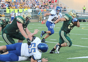 Chisago Lakes stings Big Lake, crushes Hornets 40-7