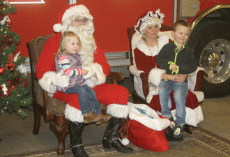Stacy-Lent FD hosts Santa Clause and his elves