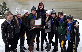 GIRLS&#8200;SKIERS GOING&#8200;TO&#8200;STATE!