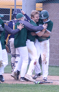 Wildcats walk off with suicide squeeze in first round of sections