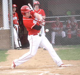 Linkert finishes comeback with walk off double against Rogers