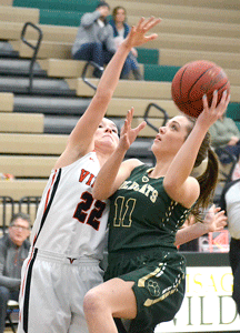 Chisago Lakes runs through North Branch with ease