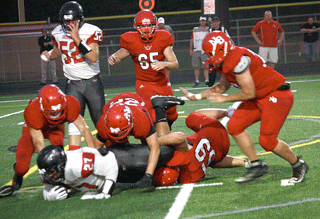 Greyhounds race past Vikings on their homecoming