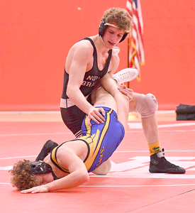 Josh Logan going well for Vikings' grapplers