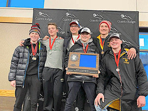 Boys alpine ski team clinches state tournament berth