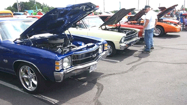 152 cars turn out for Ole's Crossroads' car show!