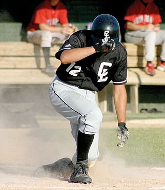 Wildcats run past Vikings, advance to District playoffs 