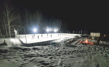 Rink of Dreams lights up in Lindstrom