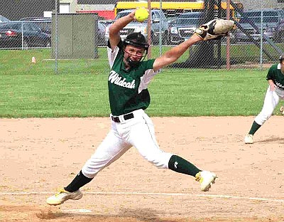 Wildcats, led by Ashley Mandell, charging through sections