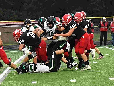 LaBelle and Vikings steamroll Pine City 32-6