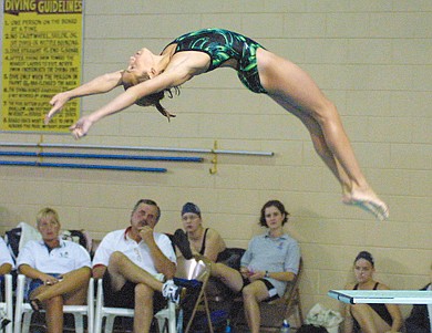 Wildcats still undefeated in dual meets