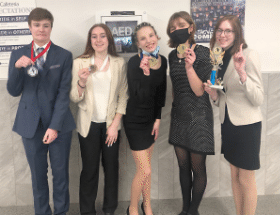 Chisago Lakes DECA Team advance to State