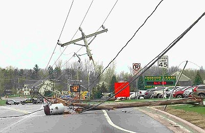 Storms rip through Lakes Area, causing damage