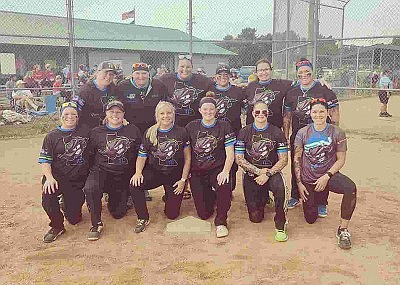 Stacy Daze softball tourney fends off the rain again for a great time