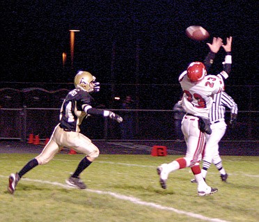 Vikings can't get over the hump, fall to Andover 34-21