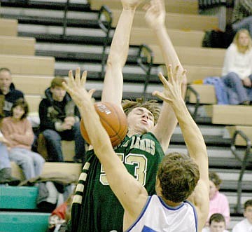 Wildcats move their winning streak to three