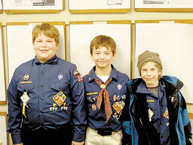 Chisago Lakes Cub Scout Pack 127 donates to tsunami victims; Webelos Den 1 visits Chisago County Press