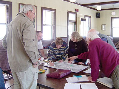 Taylors Falls citizens roll-up sleeves and help in designing city parks, trails