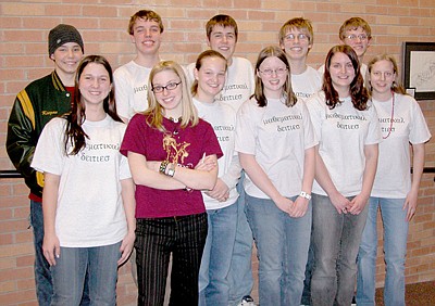 CL Math Team members advance to state