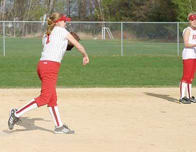 Vikings shock Grand Rapids in first round of sections