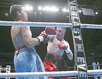 Local boxer fights at Target Center