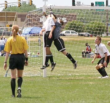 Boys U17 squad advances to championships at USA Cup Soccer Tournament 