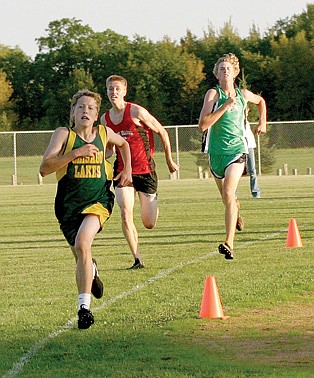 Chisago runners have good times at Centennial