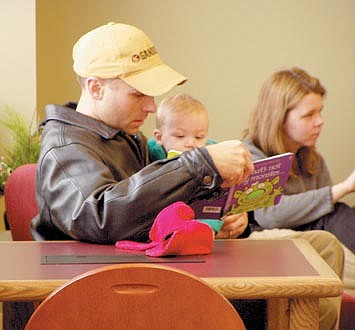 Hundreds visit Wyoming’s first library; opening day celebrated