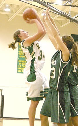 CL girls make it to championship game 