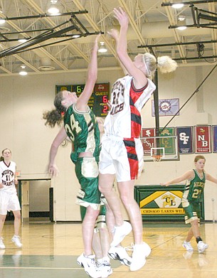 Chisago Lakes girls' defense carries them to win over Vikings
