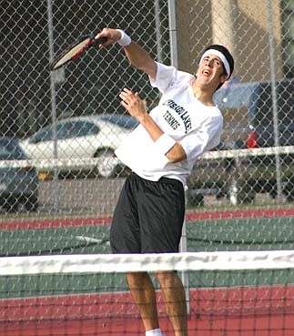 Wildcat boys win two more in NSC tennis 