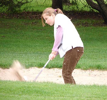 North Branch girl golfers fall twice