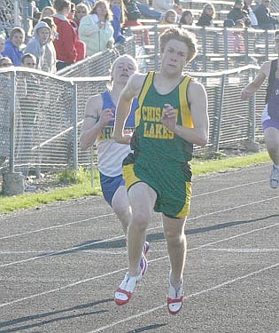 Swanberg's record breaking run propels Wildcats to third place in home meet 