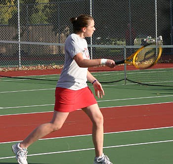 Viking tennis completes second NSC season