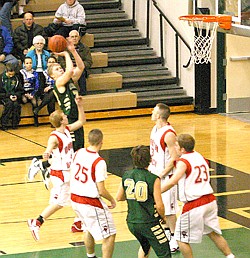 Chisago Lakes pulls away from Vikings in last minutes