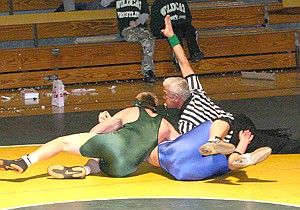 Four wins in three days for Wildcat wrestlers 