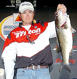 North Branch alum catches the big one$ 