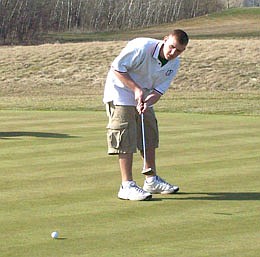 Viking golfers off to rough start, suffer losses at Victory Links 